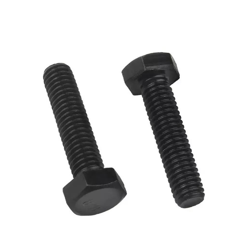 High-strength blackened grade 4.8, 8.8, 10.9, 12.9 hex head bolt DIN 931 / DIN 933